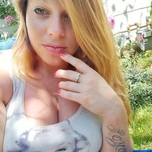 Meet your Posher, Lindy